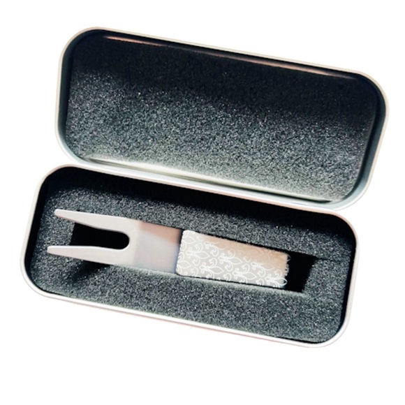 Scotty Cameron Gallery Golf Pivot Clip Tool - Picture 9 of 10